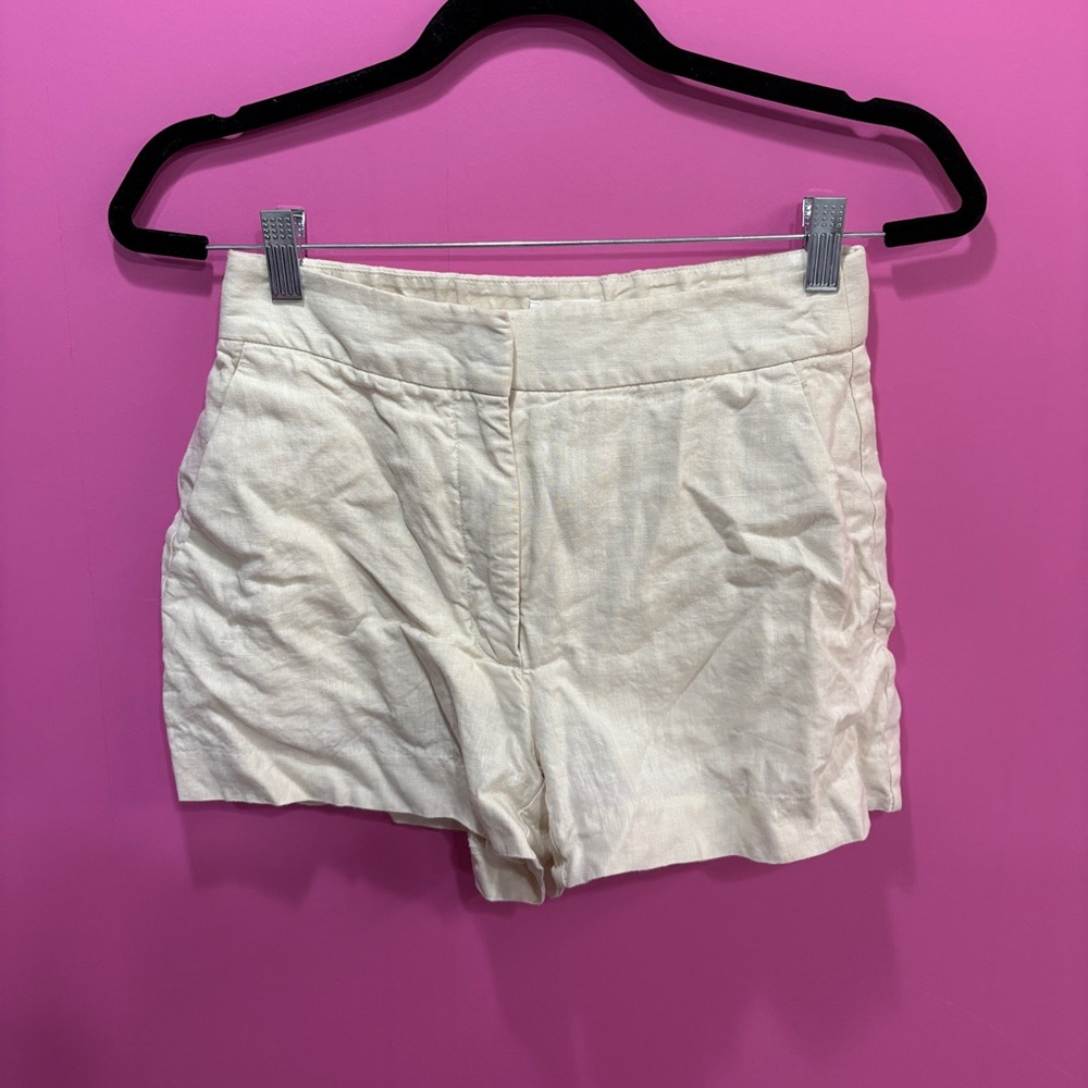 Aritzia Wilfred Cream Linen Shorts
